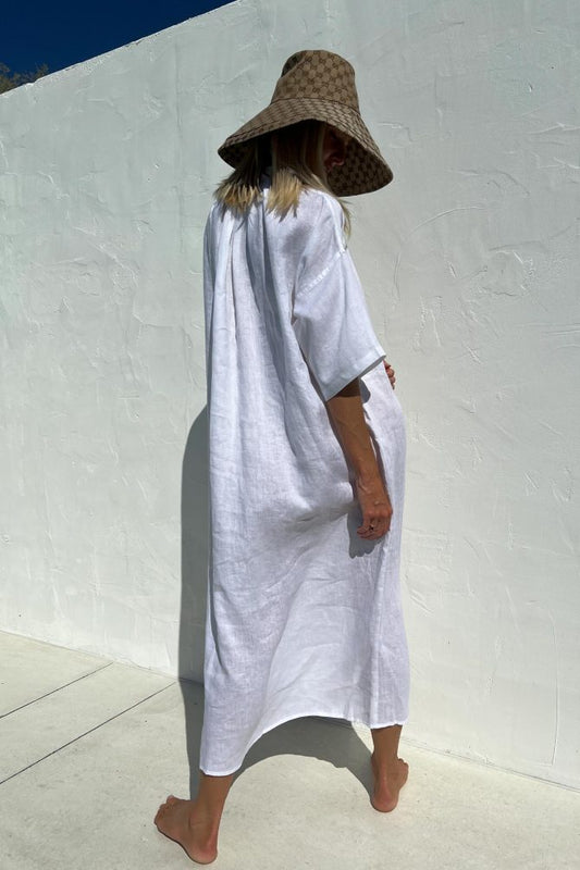 Laneway the Label Forever Maxi - Ivory - Vincent Park - {{shop.address.city}} {{ shop.address.country }}