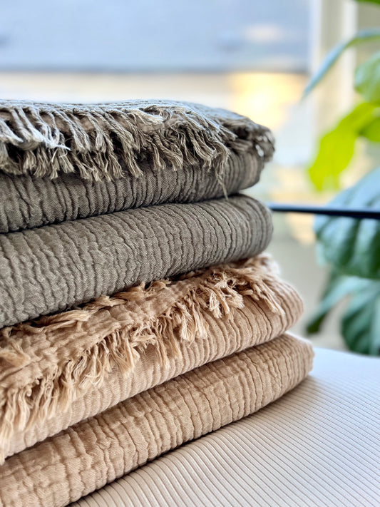 The All Night Blanket - Olive Grey - Vincent Park - {{shop.address.city}} {{ shop.address.country }}