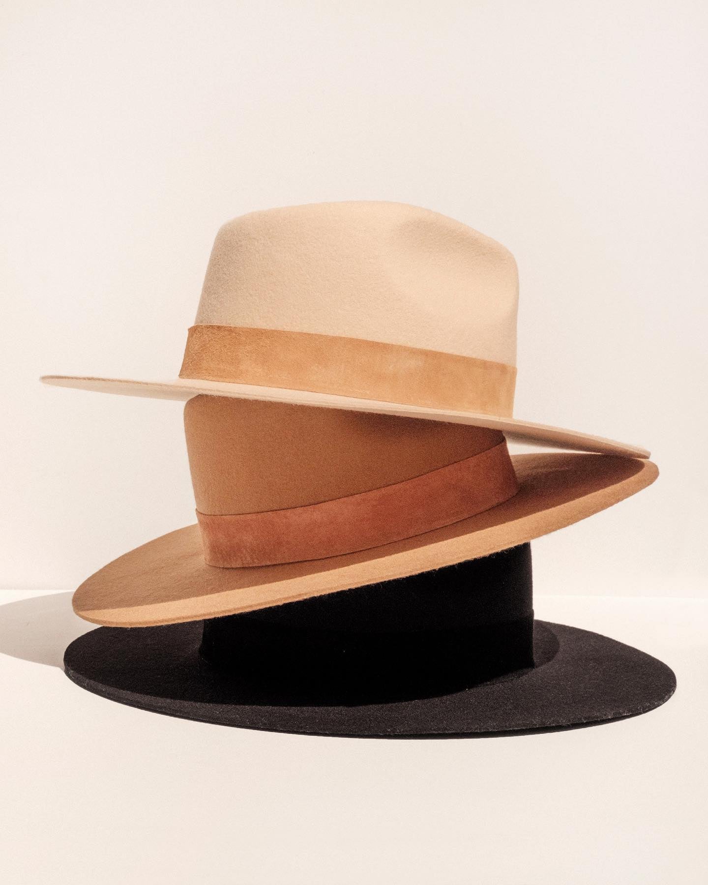 Lack of Color Mirage Hat - Black - Vincent Park - {{shop.address.city}} {{ shop.address.country }}