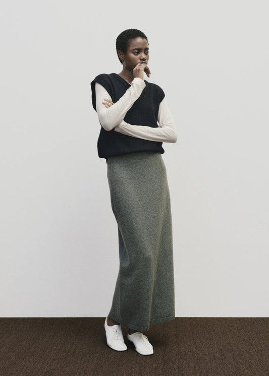Cashmere Blend Knit Midi Skirt — Gray