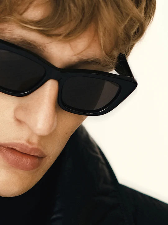 Chimi Tom Greyhound Sunglasses - Black