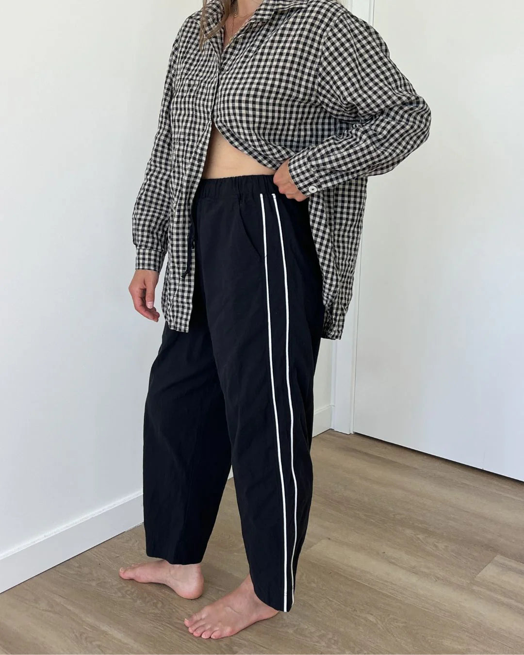 Jules Pant — Black with White Piping