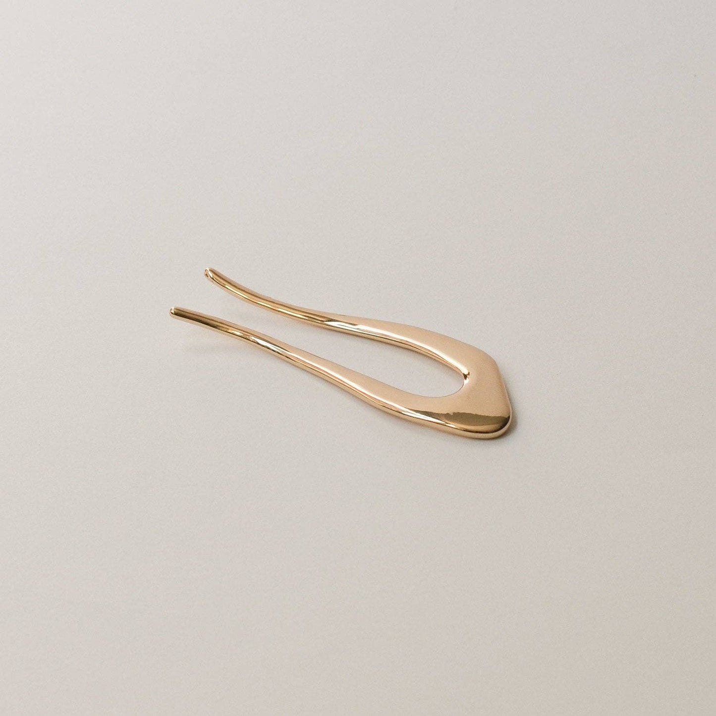 Short U-Shaped Metal Hair Stick — Gold