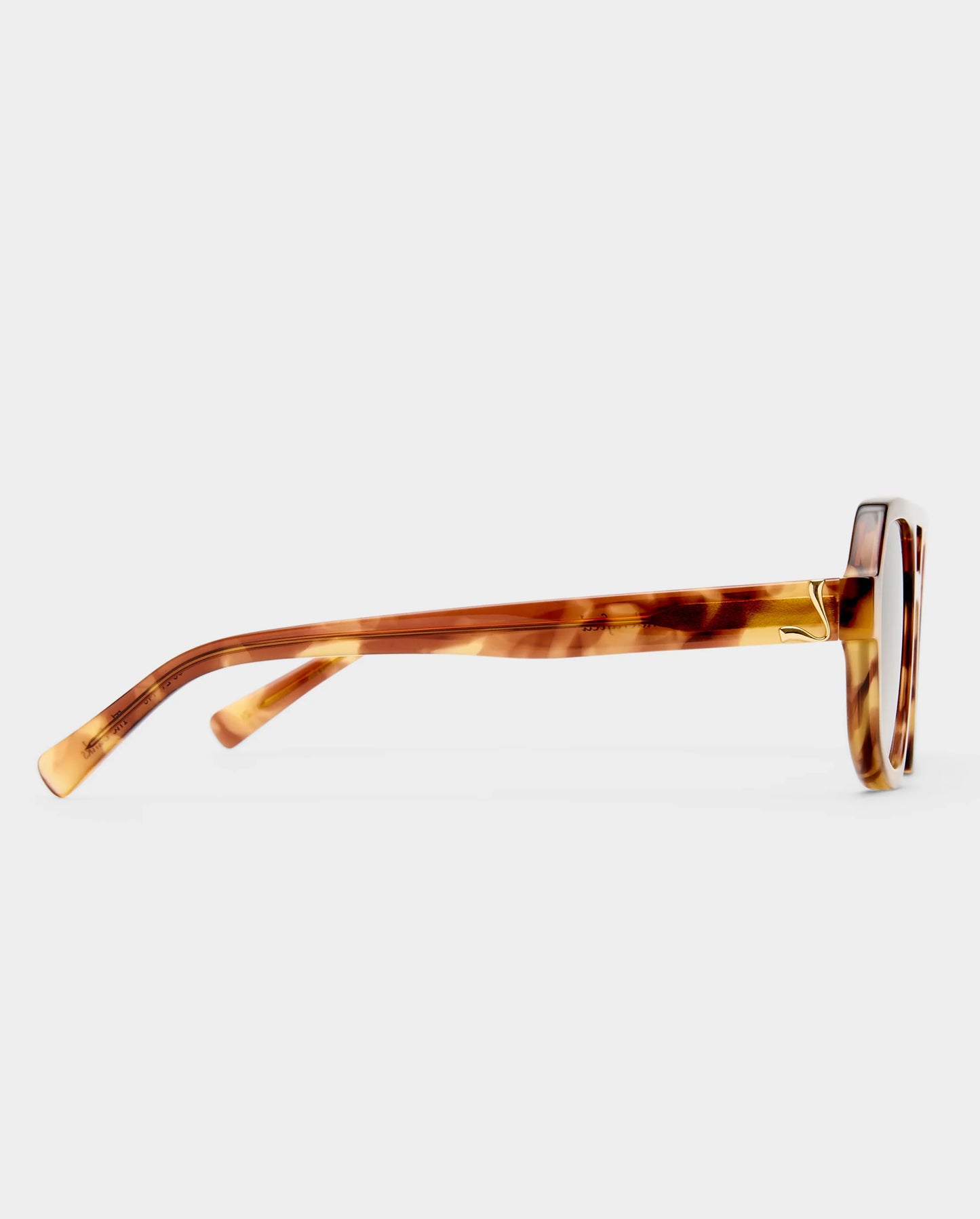 The Banks — Caramel Tort