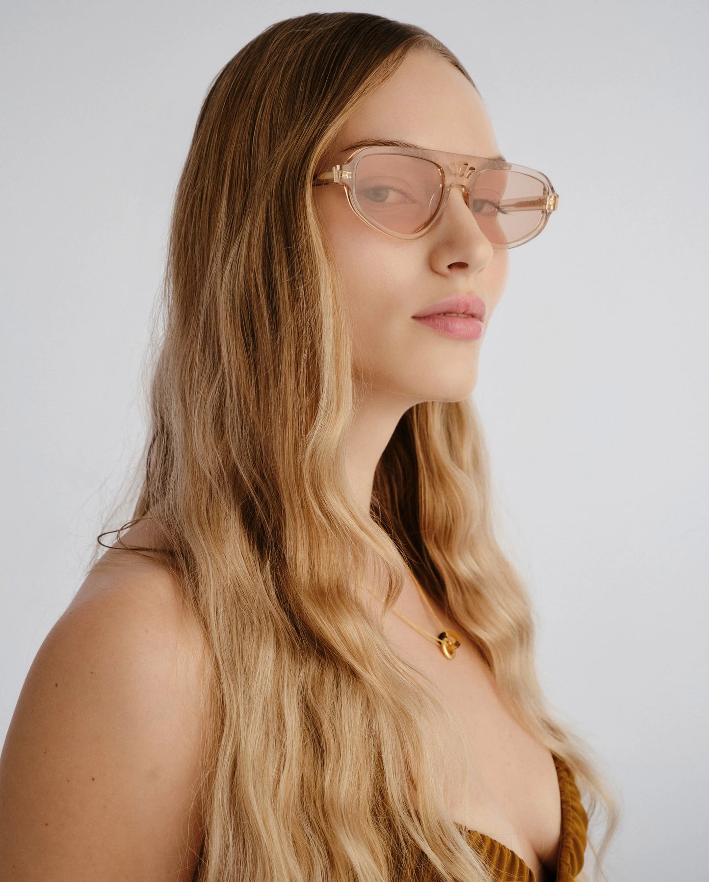 The Dakota — Gloss Beige