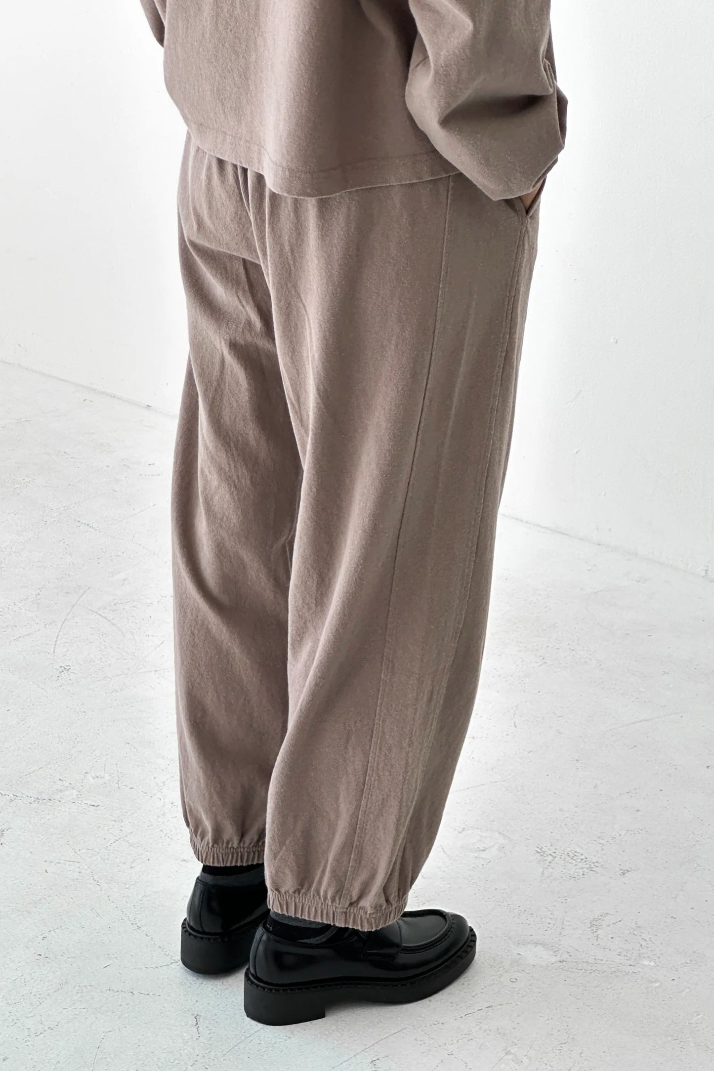 Balloon Pants — Mushroom