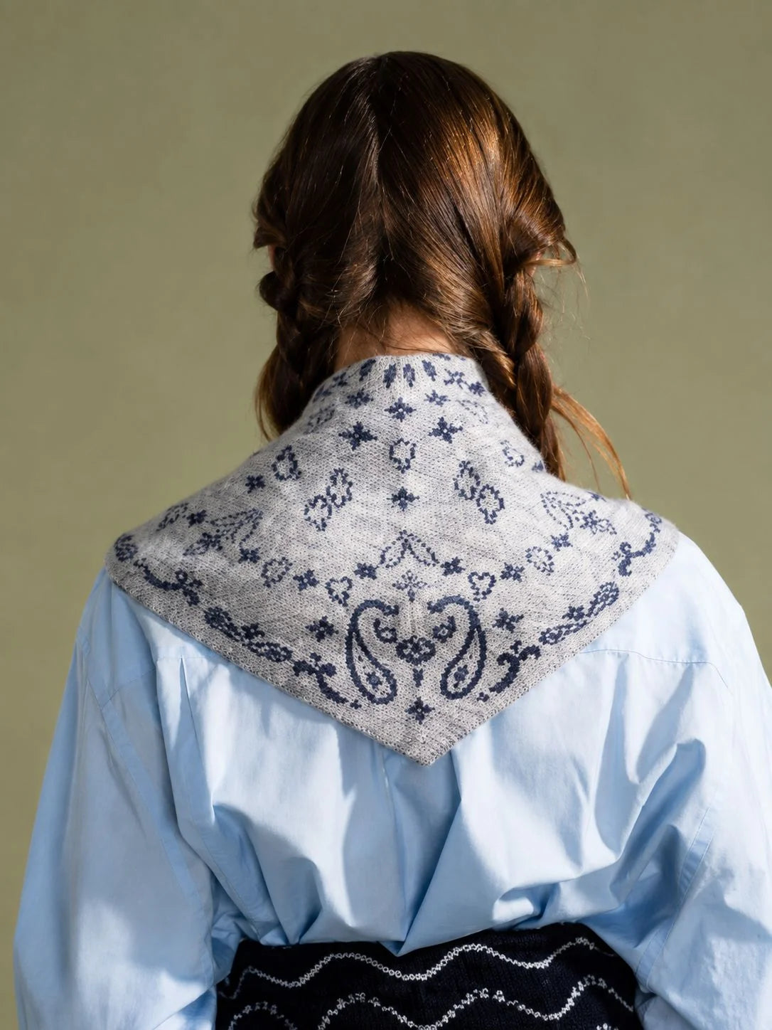 Cashmere Bandana Scarf — Grey