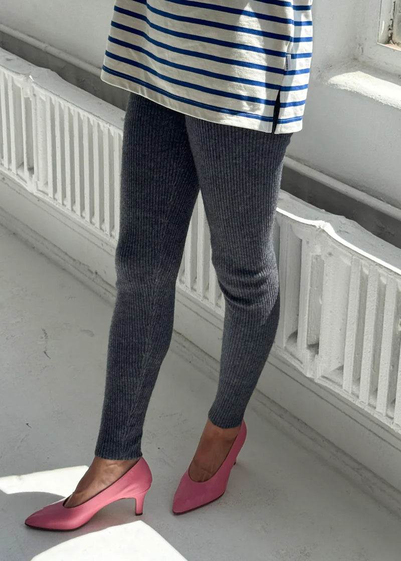 Cashmere Ribbed Leggings - Charcoal