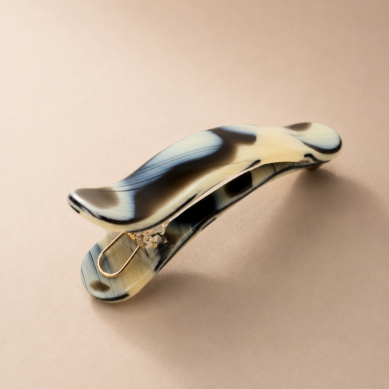 June Flat Claw — Dark Tortoise