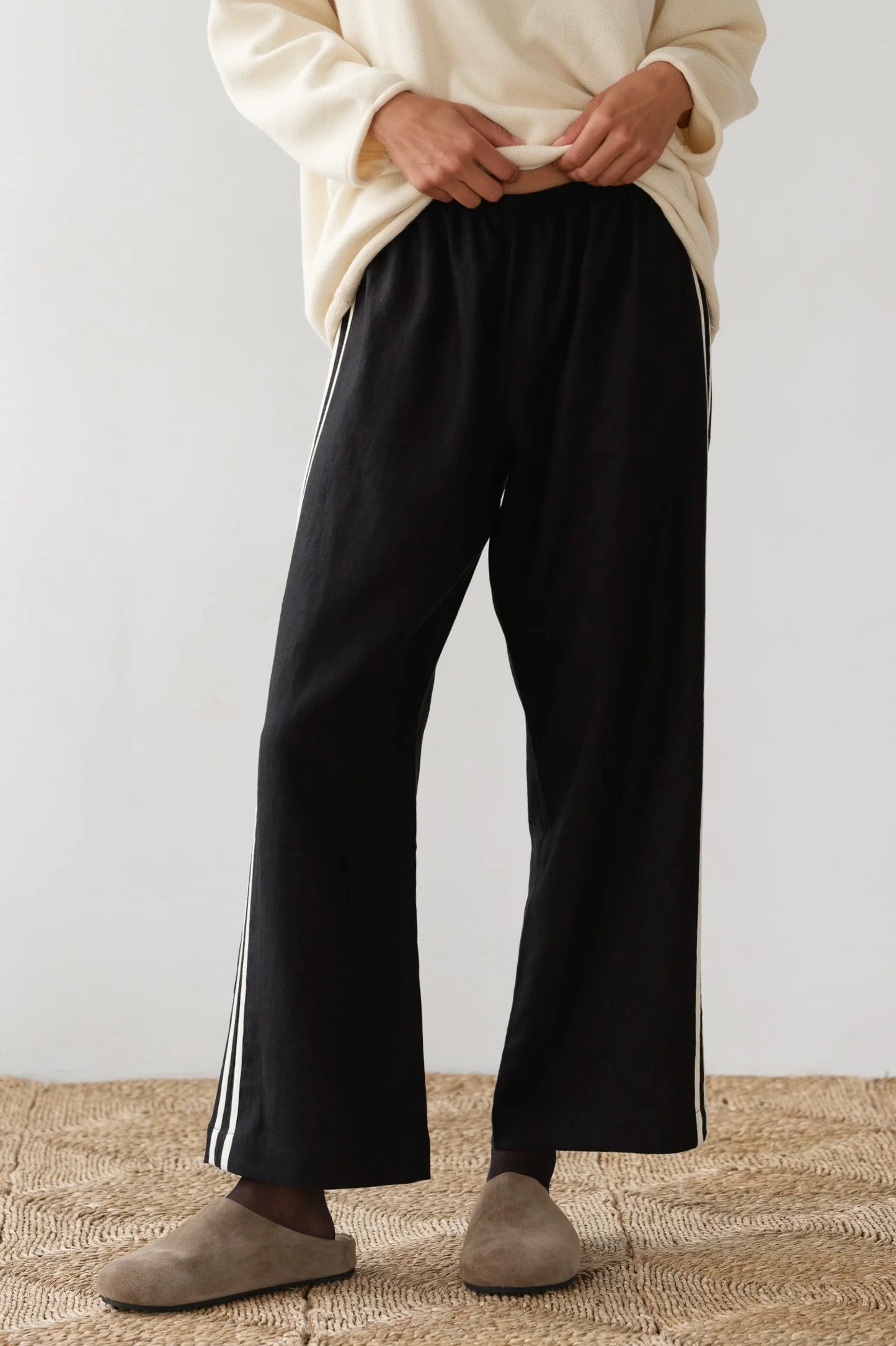 Crop Linen Stripe Pant - Jet
