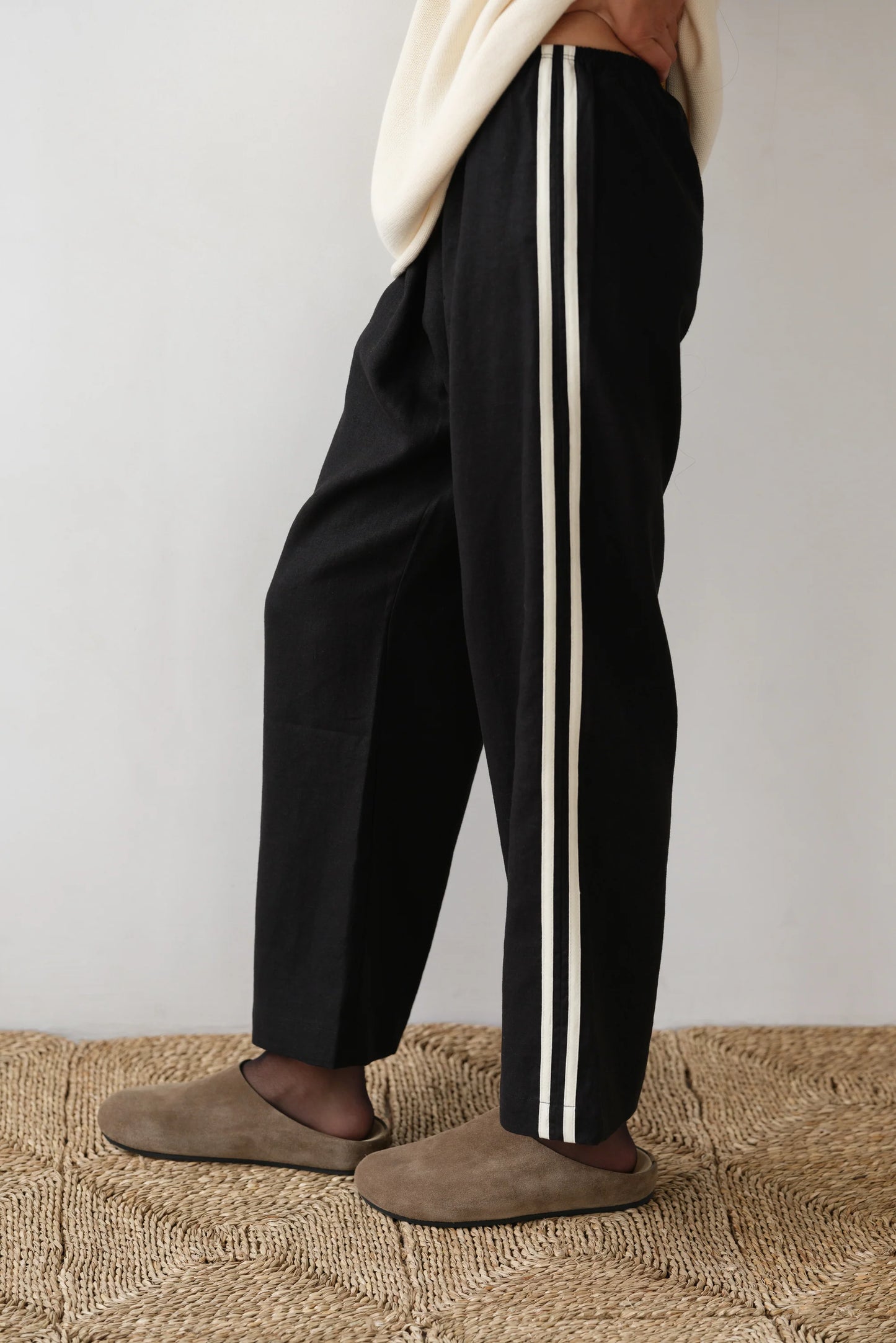 Crop Linen Stripe Pant - Jet