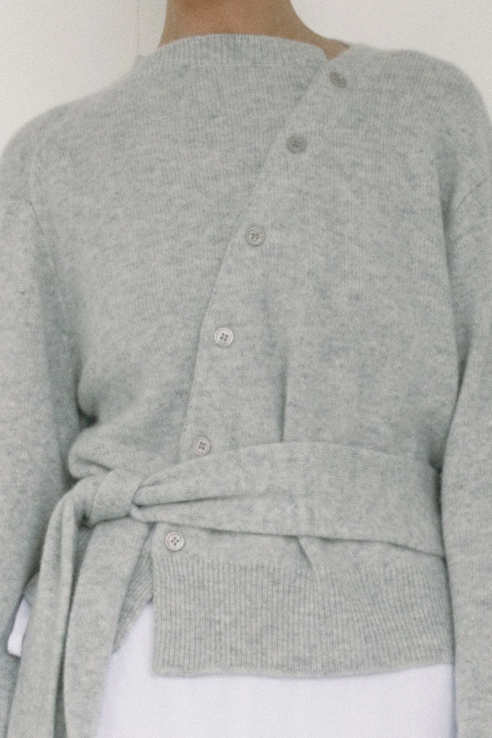 The Asymmetric Cashmere Knit — Grey