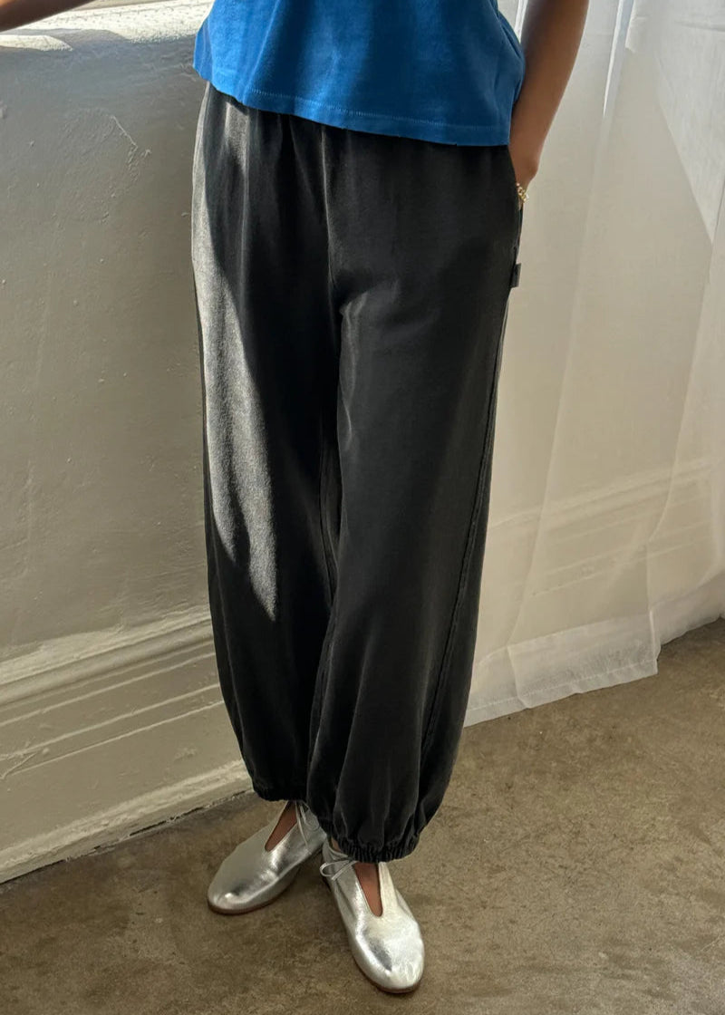 Balloon Pants - Almost Black