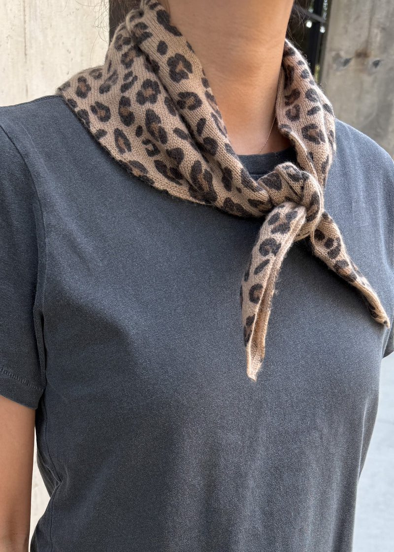 Cashmere Bandana - Leopard