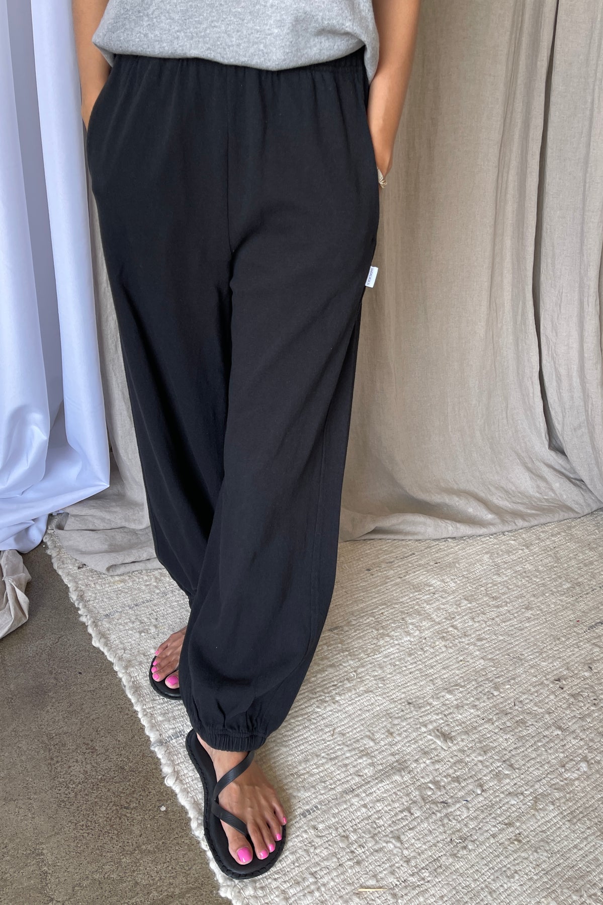Balloon Pants — Black