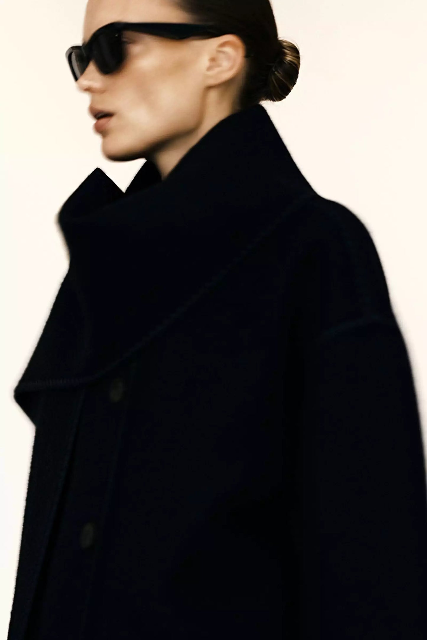 Chimi Tom Greyhound Sunglasses - Black