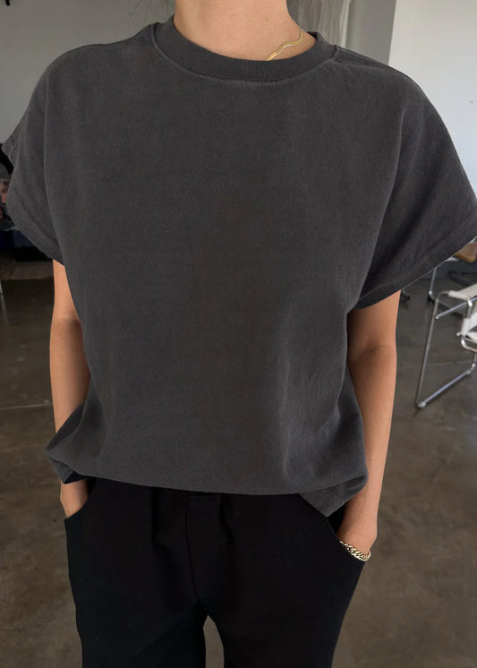 Jeanne Tee - Almost Black