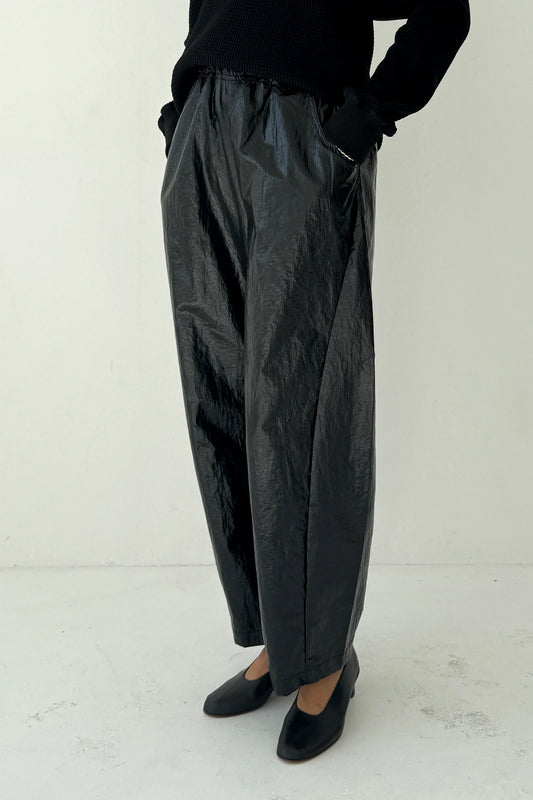 Liquid Nylon Arc Pant — Lacquer Black
