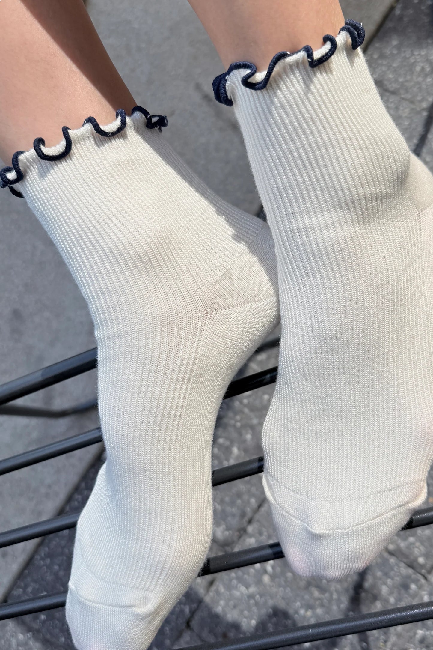Petite Ruffled Modal Socks — Soft White / Navy