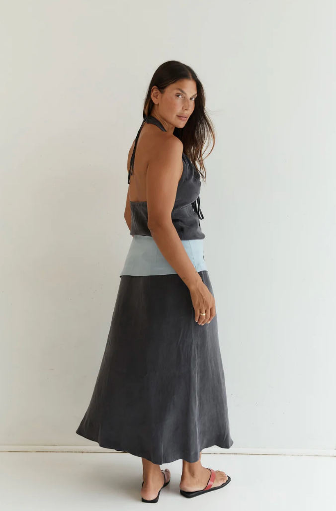 Tie Front Tank — Black