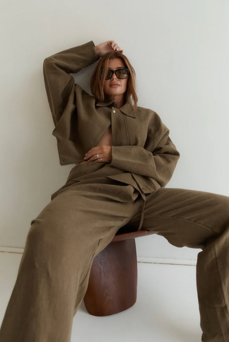 Foldover Linen Pant — Olive