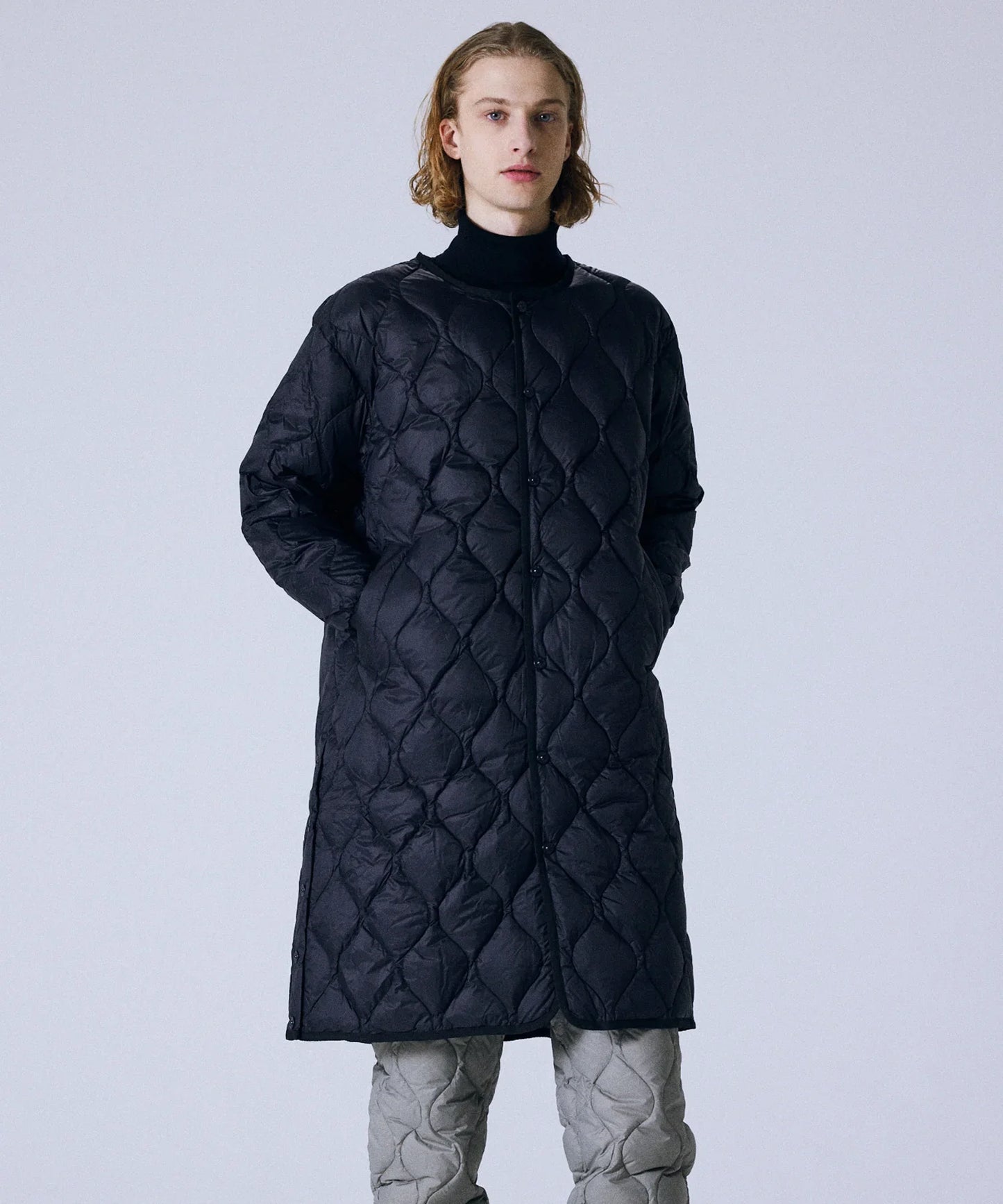 Taion Soft Shell Military Oversized Crew Neck Down Coat - Dark Olive