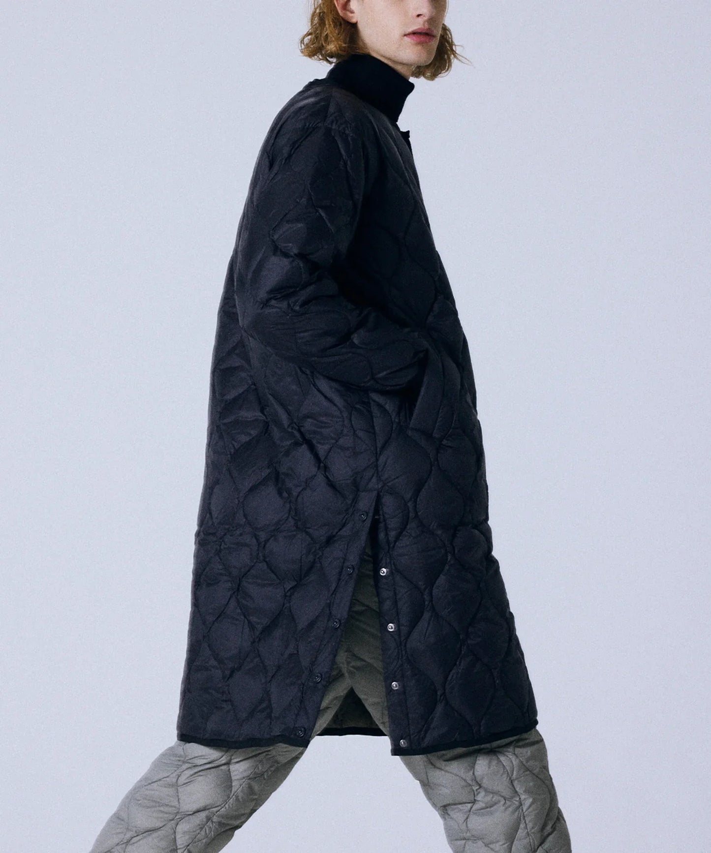 Taion Soft Shell Military Oversized Crew Neck Down Coat - Dark Olive