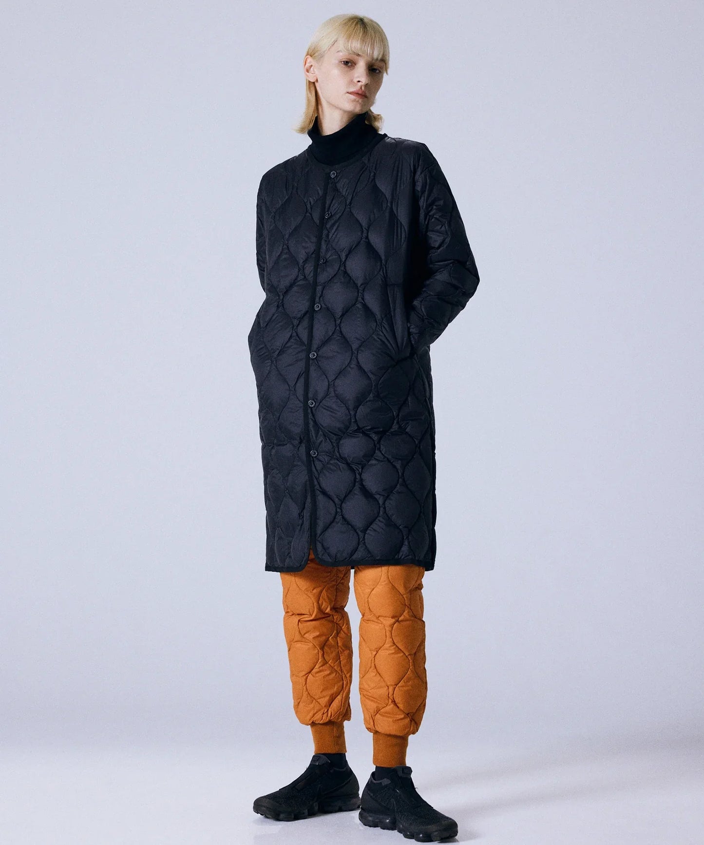 Taion Soft Shell Military Oversized Crew Neck Down Coat - Dark Olive