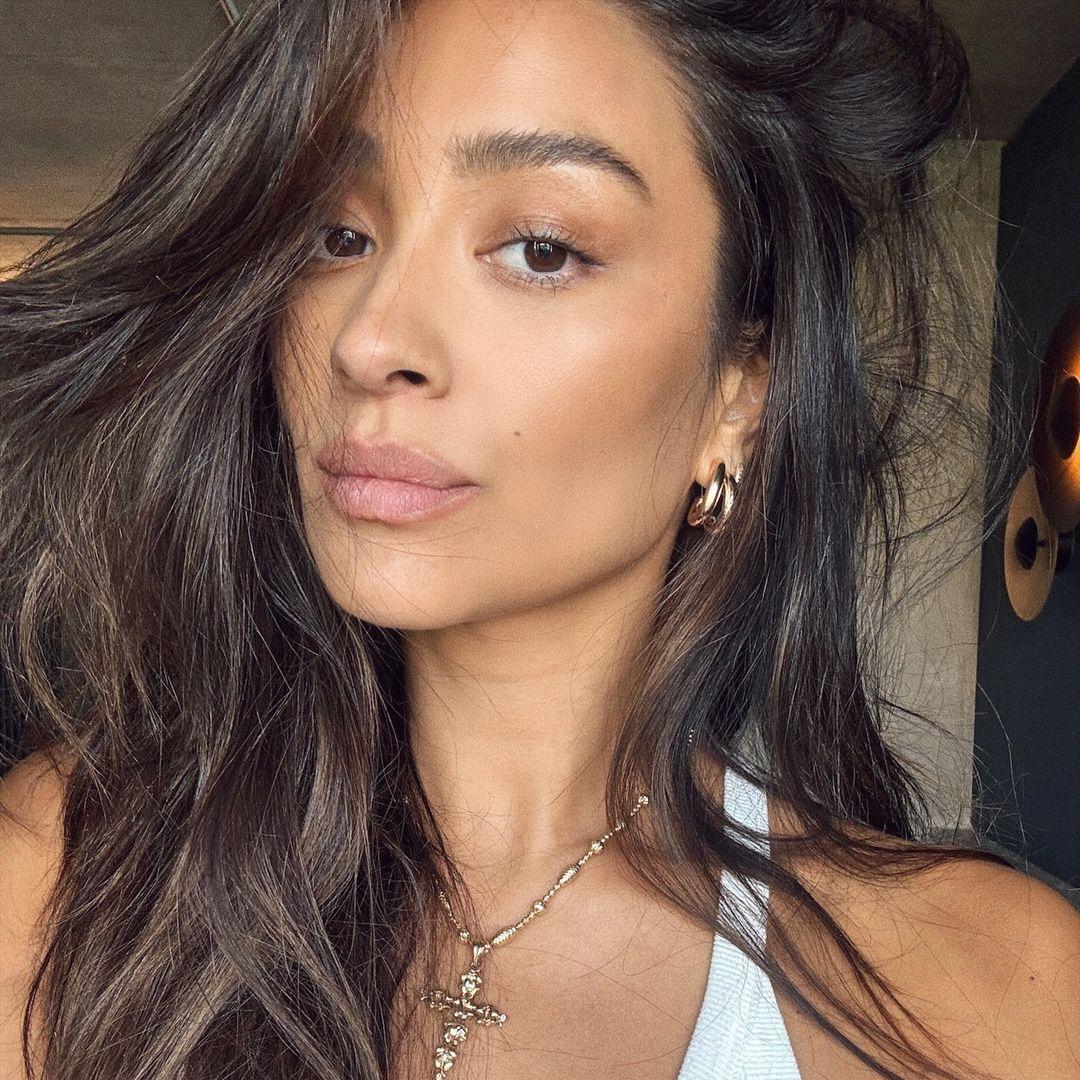 Florence Earrings — Gold