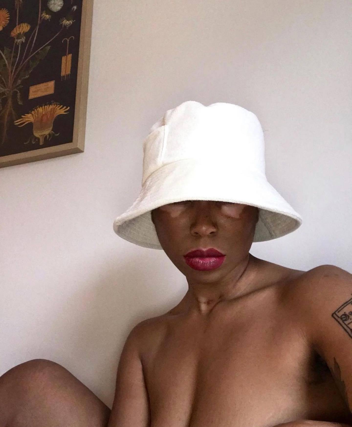 Lack Of Color Wave Bucket - Beige Terry - Vincent Park - {{shop.address.city}} {{ shop.address.country }}