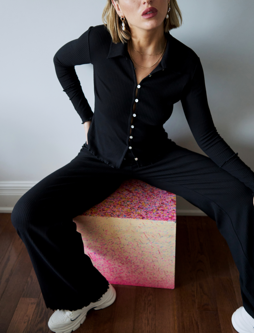 Soft Focus Easy Rib Pant - Black - Vincent Park - {{shop.address.city}} {{ shop.address.country }}