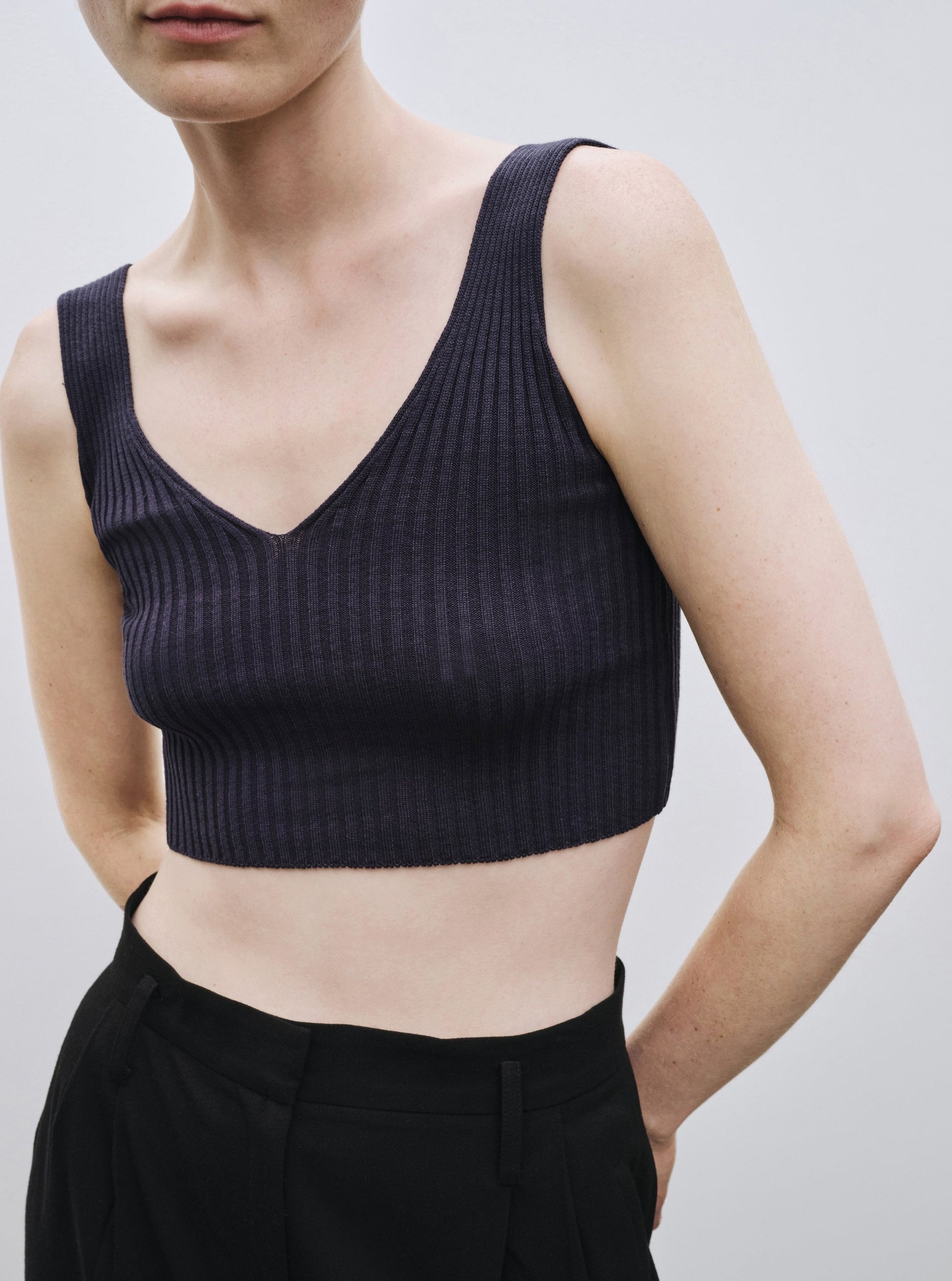 Mijeong Park Ribbed Knit V-Neck Crop Top - Navy - Vincent Park - {{shop.address.city}} {{ shop.address.country }}