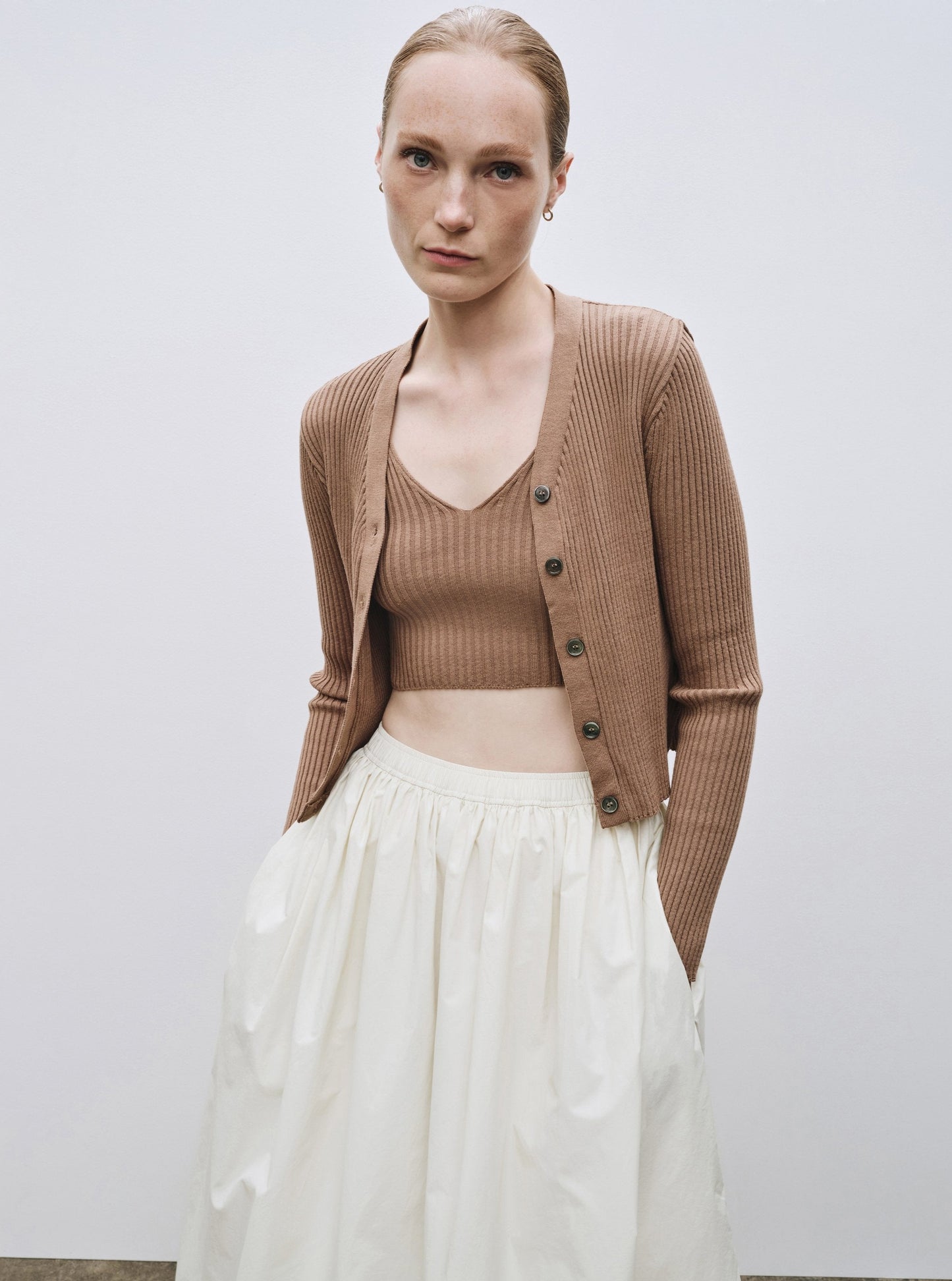 Mijeong Park Ribbed Knit V-Neck Crop Top - Camel - Vincent Park - {{shop.address.city}} {{ shop.address.country }}