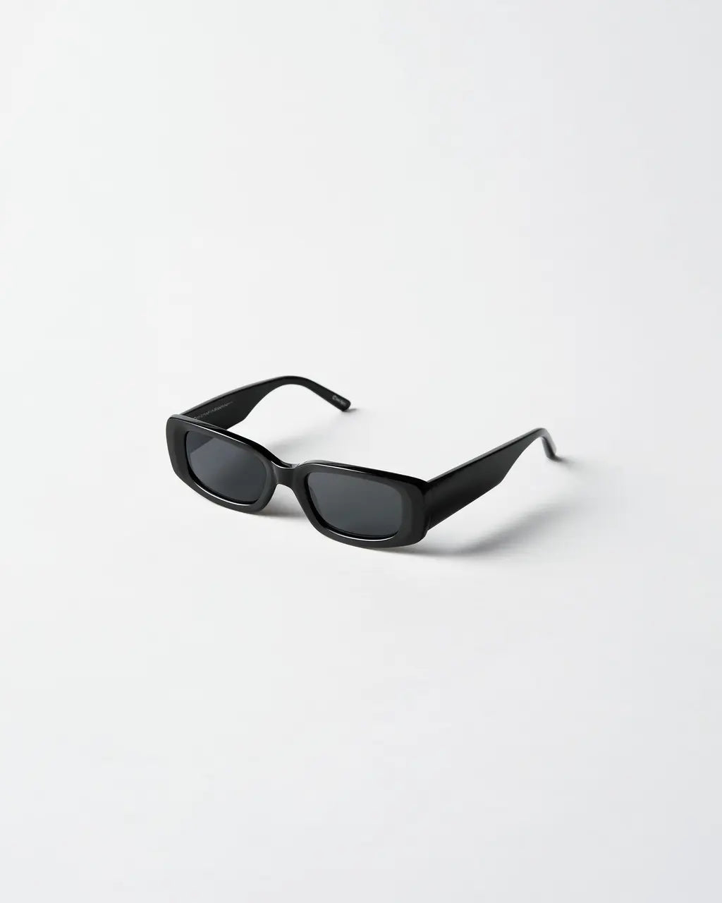 Chimi 10 sunglasses - Black - Vincent Park - {{shop.address.city}} {{ shop.address.country }}