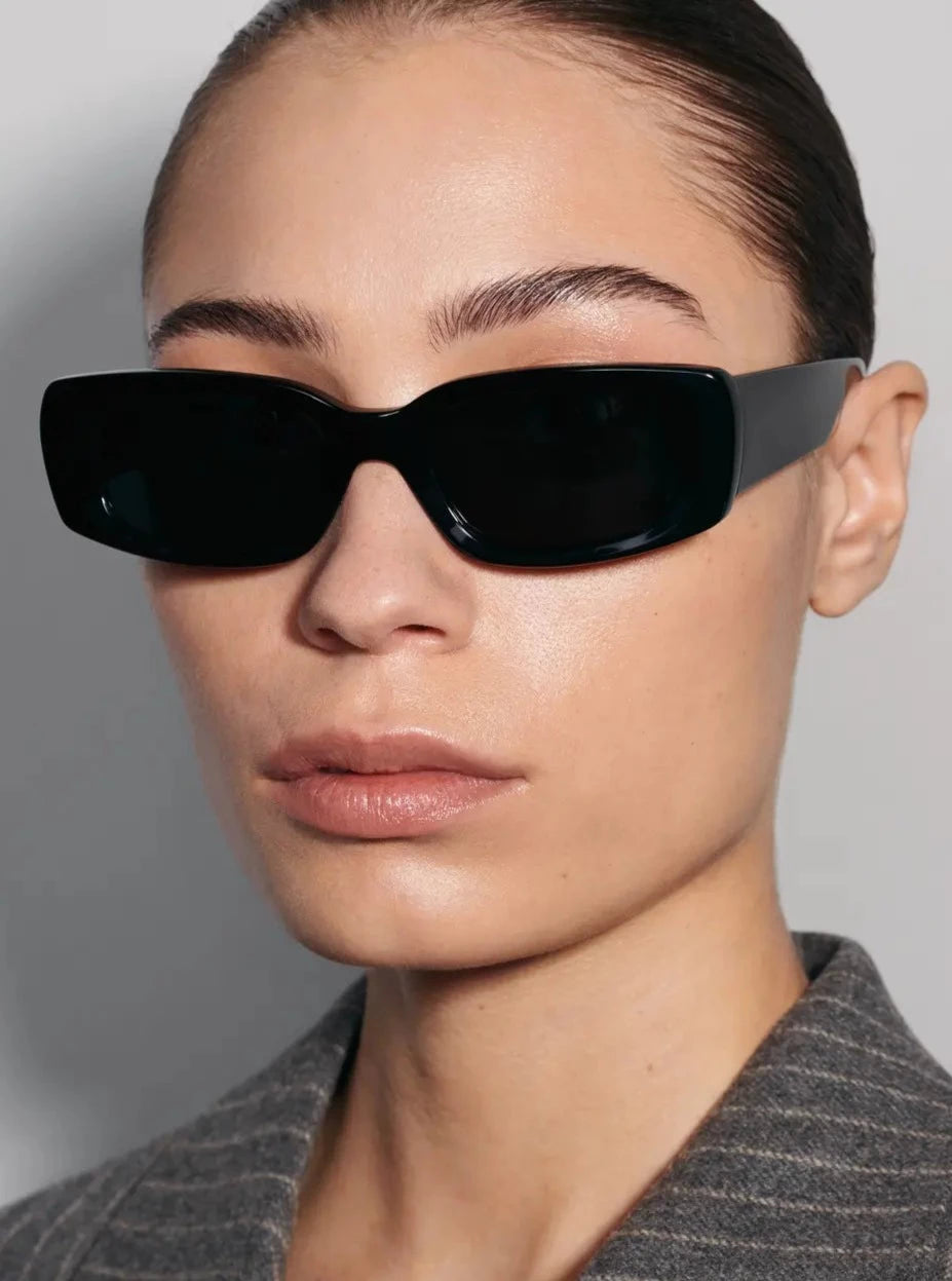 Chimi 10 sunglasses - Black - Vincent Park - {{shop.address.city}} {{ shop.address.country }}