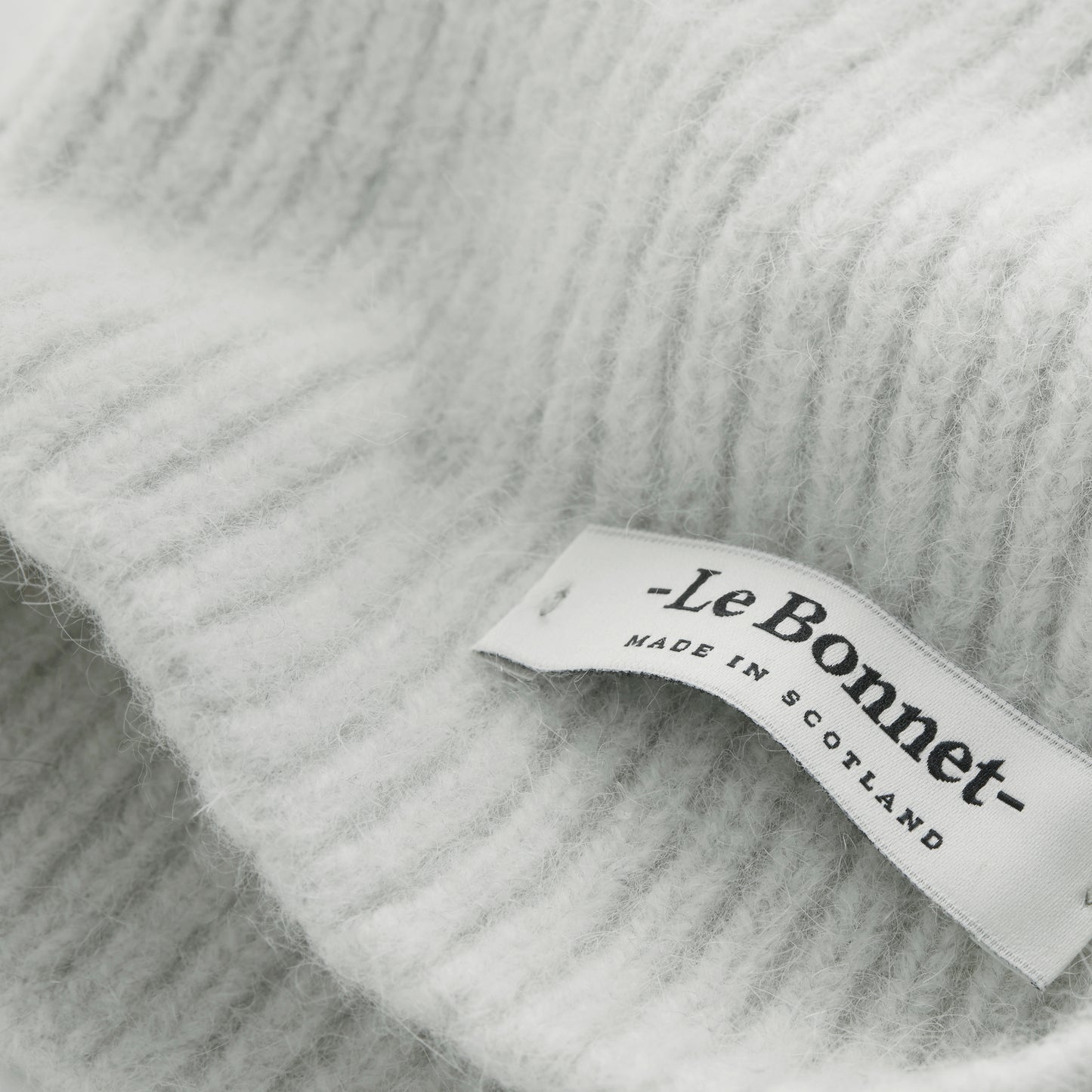 Le Bonnet Beanie - Silver - Vincent Park - {{shop.address.city}} {{ shop.address.country }}