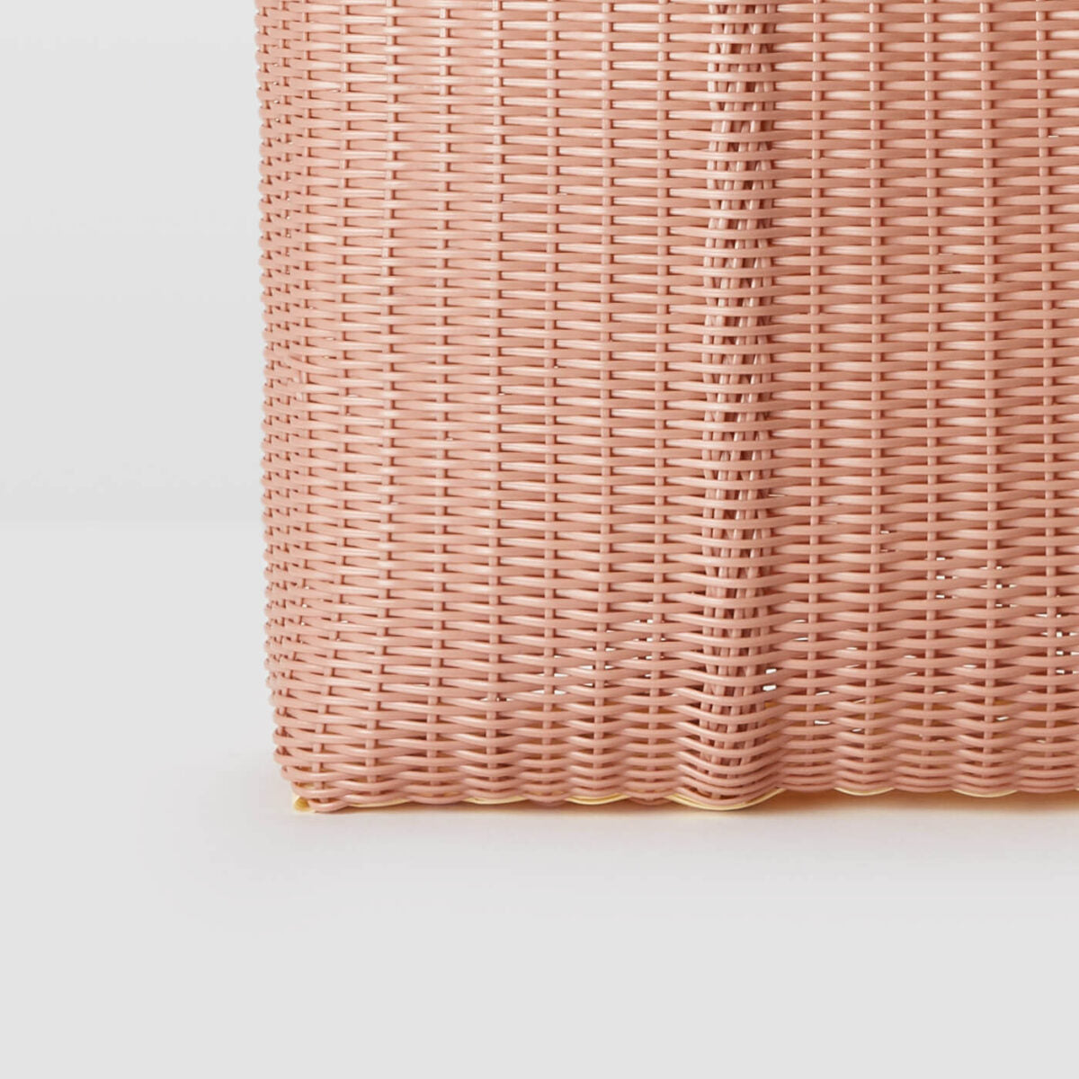 Palorosa Large Flat Handwoven Tote - Rose - Vincent Park - {{shop.address.city}} {{ shop.address.country }}