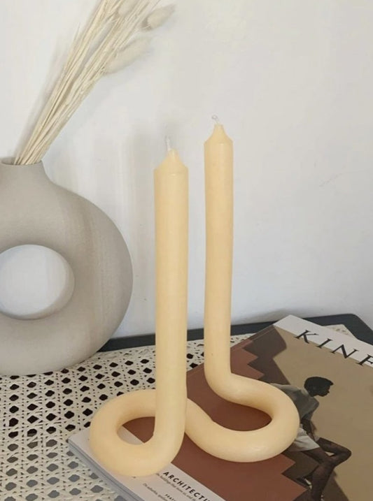 Lex Pott Twist Candle - Peach - Vincent Park - {{shop.address.city}} {{ shop.address.country }}