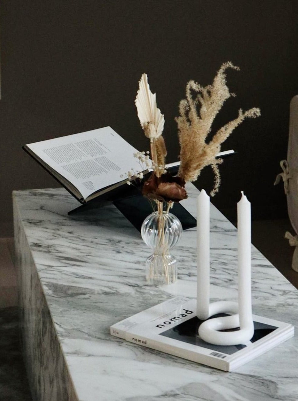 Lex Pott Twist Candle - White - Vincent Park - {{shop.address.city}} {{ shop.address.country }}