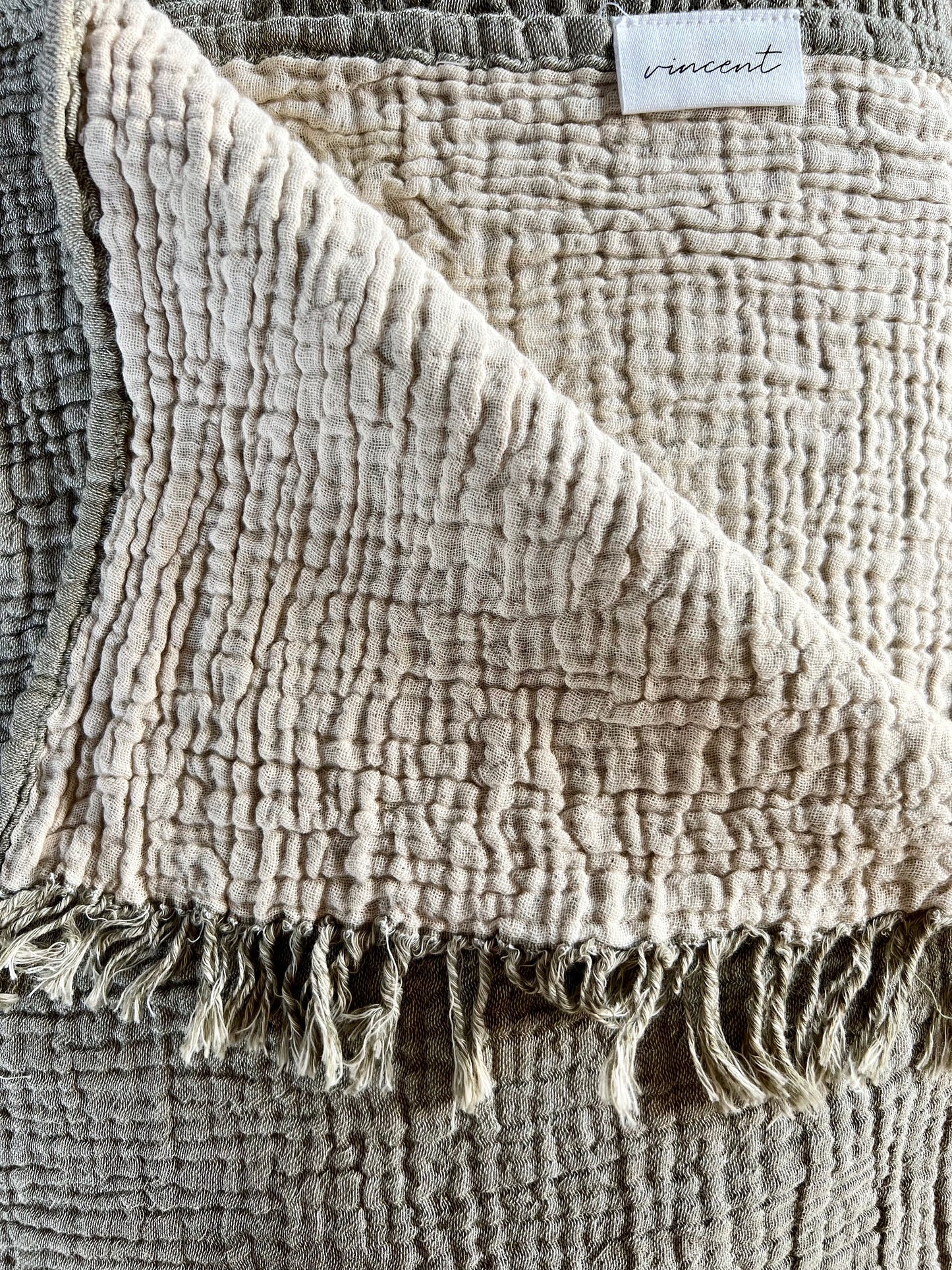 The All Night Blanket - Olive Grey - Vincent Park - {{shop.address.city}} {{ shop.address.country }}