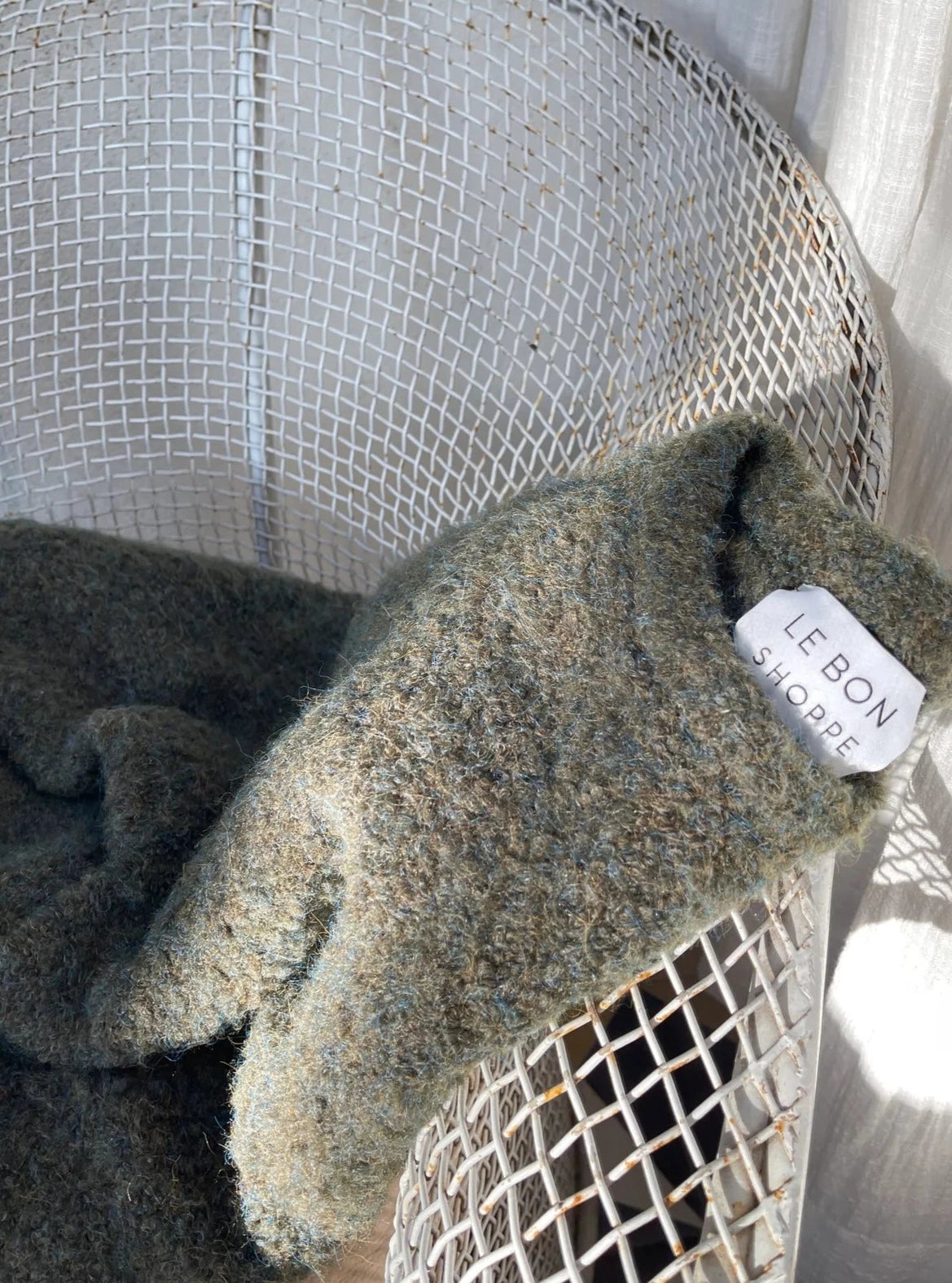 Le Bon Shoppe Envie Sweater - Olive Branch - Vincent Park - {{shop.address.city}} {{ shop.address.country }}