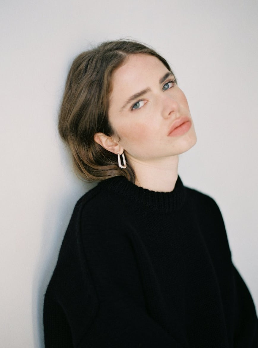 Lisbeth Moss U Shaped hoops - Silver - Vincent Park - {{shop.address.city}} {{ shop.address.country }}