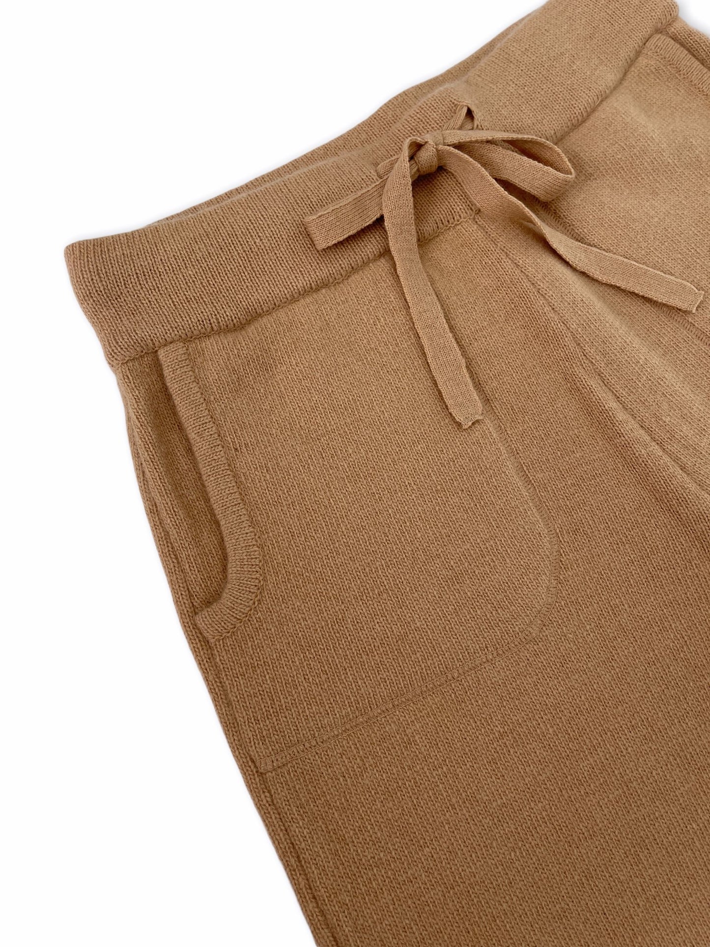 Le Bon Shoppe Nanette Sweater Joggers - Camel - Vincent Park - {{shop.address.city}} {{ shop.address.country }}