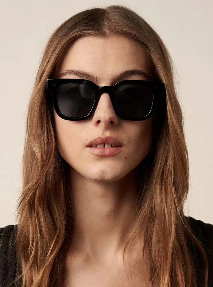 Chimi 04 sunglasses - Black - Vincent Park - {{shop.address.city}} {{ shop.address.country }}