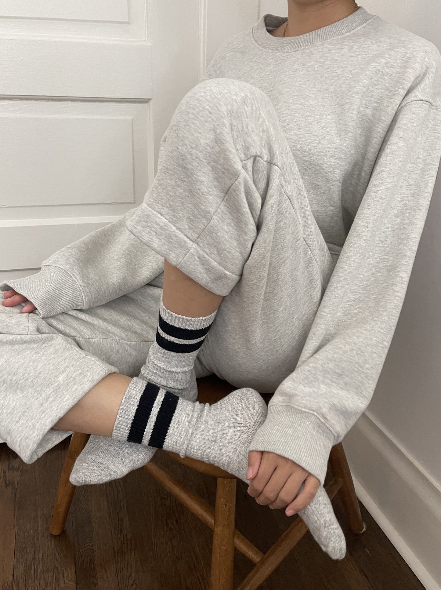Le Bon Shoppe Essential Barrel Joggers - Light Grey - Vincent Park - {{shop.address.city}} {{ shop.address.country }}