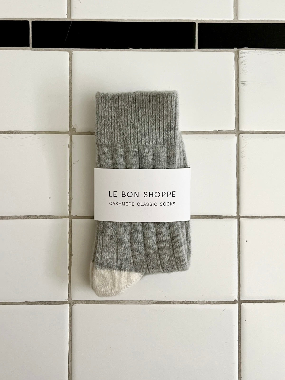 Le Bon Shoppe Classic Cashmere Socks - Grey Melange - Vincent Park - {{shop.address.city}} {{ shop.address.country }}