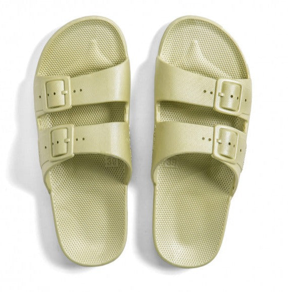 Freedom Moses Slides - Spring - Vincent Park - {{shop.address.city}} {{ shop.address.country }}